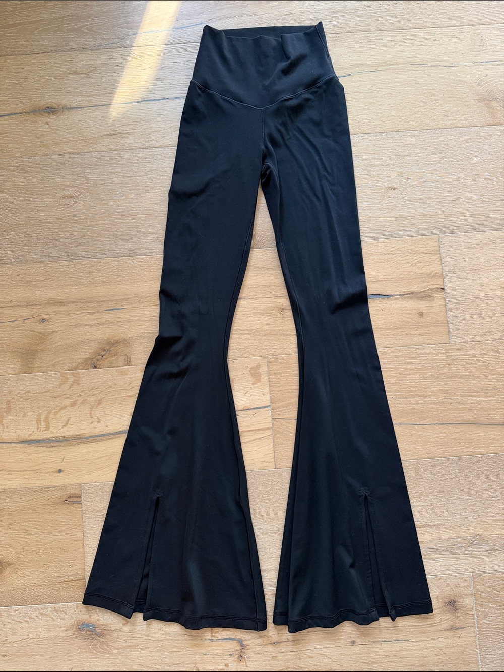 OFFLINE by AERIE Split Front Wide Leg Legging
